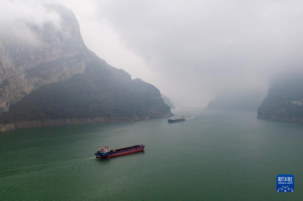 [组图]湖北宜昌：烟雨三峡 第 4 张