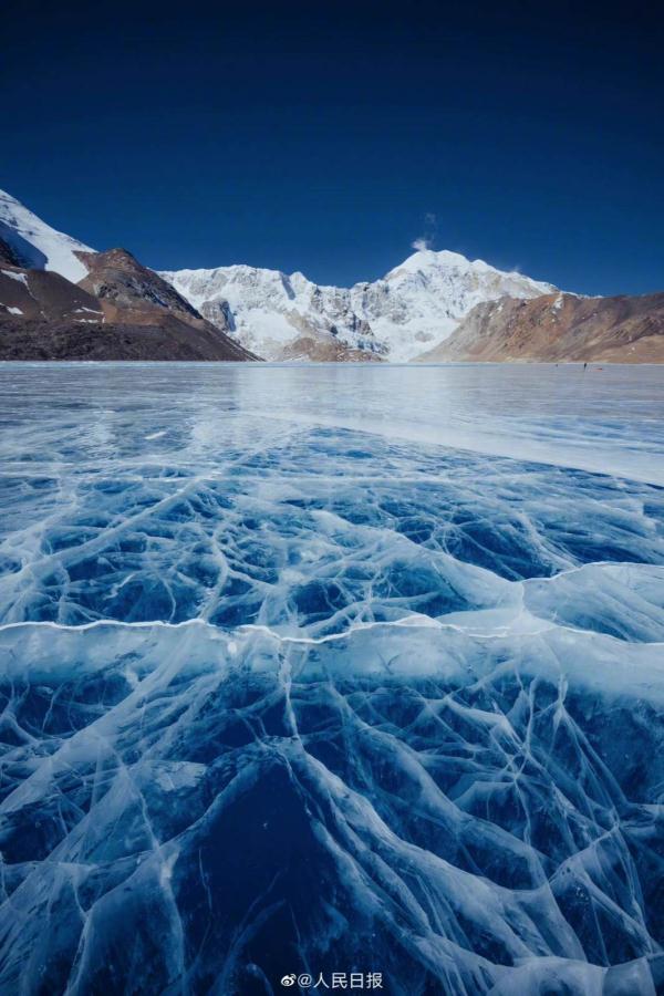 沁人心脾！喜马拉雅山上的绝美蓝冰 第 9 张